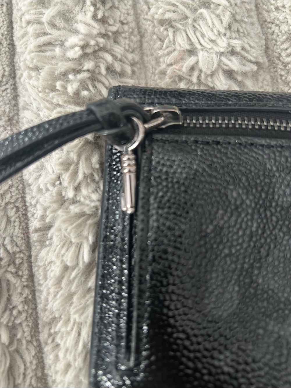 Henri Bendel Gotham Petrol Tri Gold Wallet - RARE - retired - Picture 9 of 9
